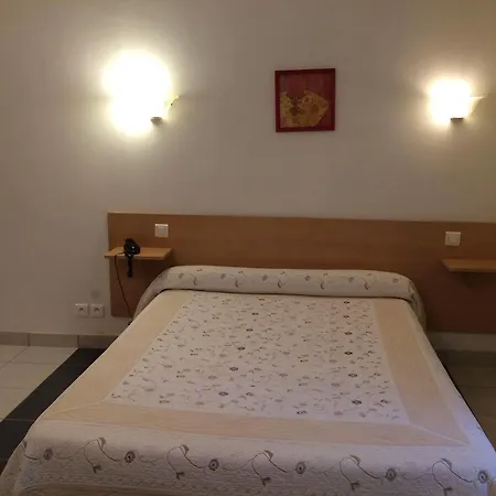 Acapulco Iii Otel Fréjus